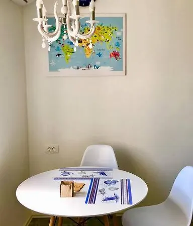 Luxury Studio 2 Near Palace And Beach 스플리트